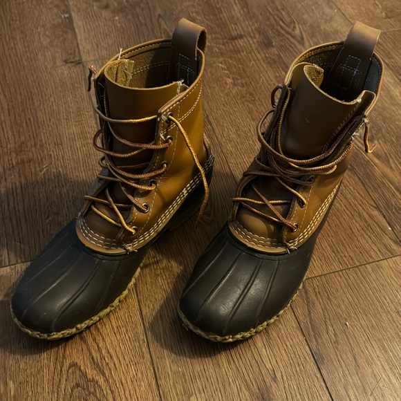 LL Bean boots - Picture 1 of 4